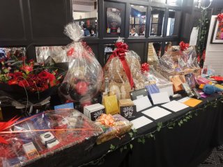 Shona's Red & Black Ball